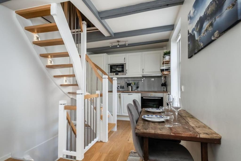 Hidden Gem Near The Old Town Bridge, 40M² Apt. Trondheim Zewnętrze zdjęcie