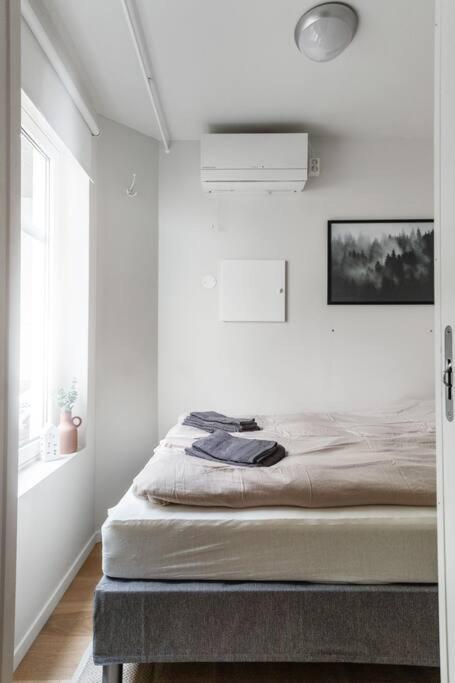 Hidden Gem Near The Old Town Bridge, 40M² Apt. Trondheim Zewnętrze zdjęcie